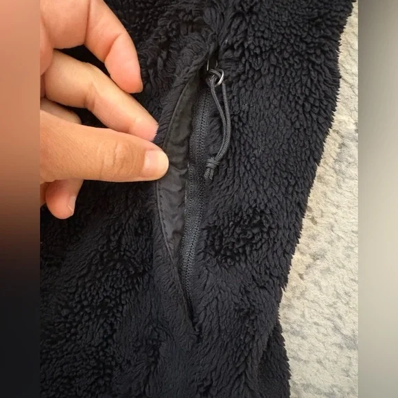 The North Face Osito Zip Fleece Jacket, Black, Women’s SZ Small - Picture 5 of 7